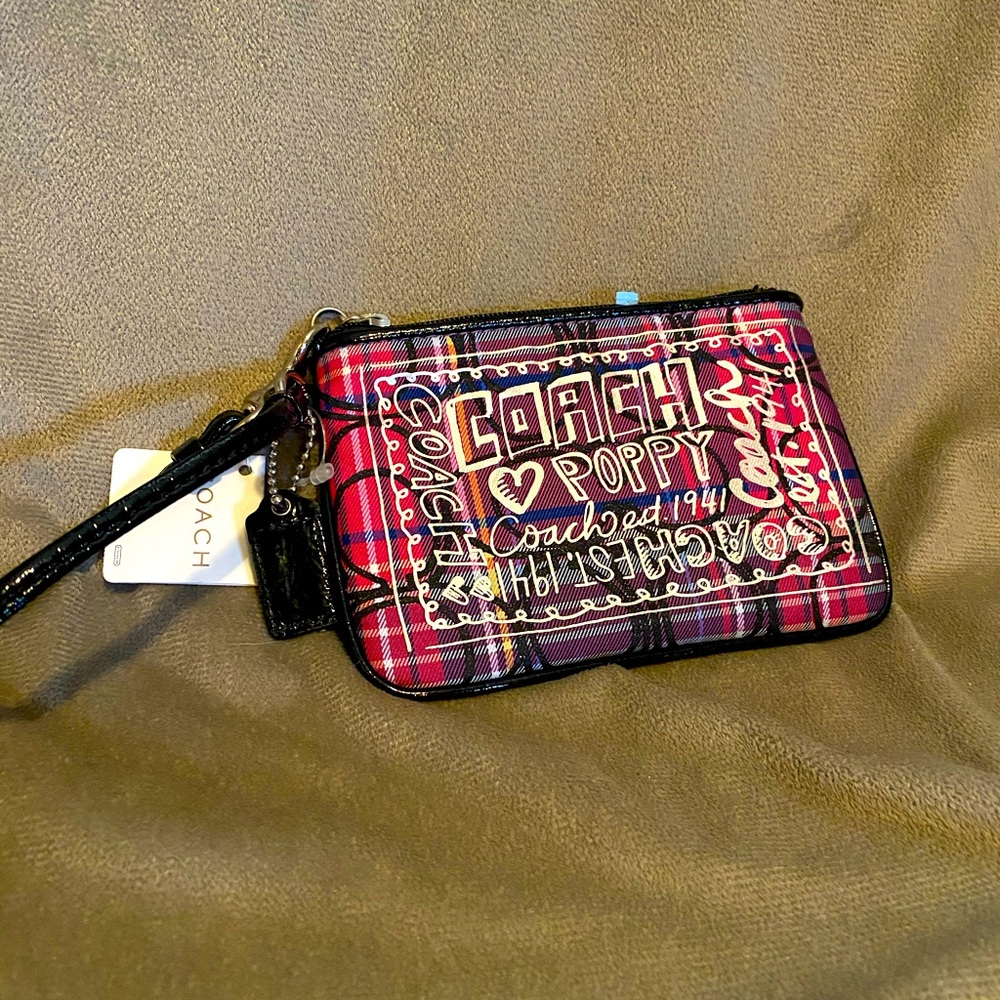 Coach Poppy NWT wristlet